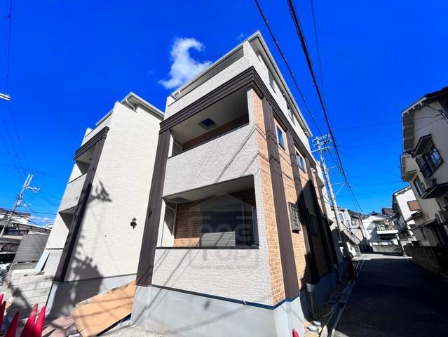 ラウレア吹田山手(1LDK/1階)