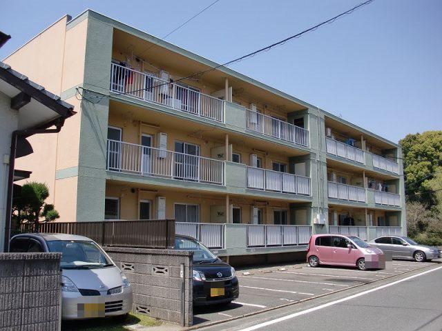 ガーデンハイツ都府楼