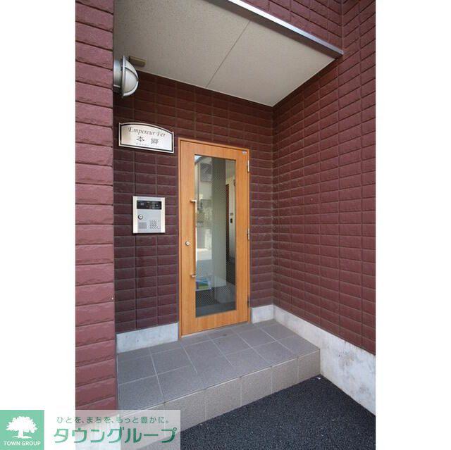 アンプルールフェール本郷