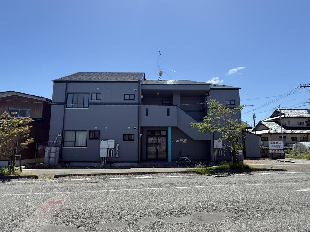 コーポ三島(2LDK/2階)