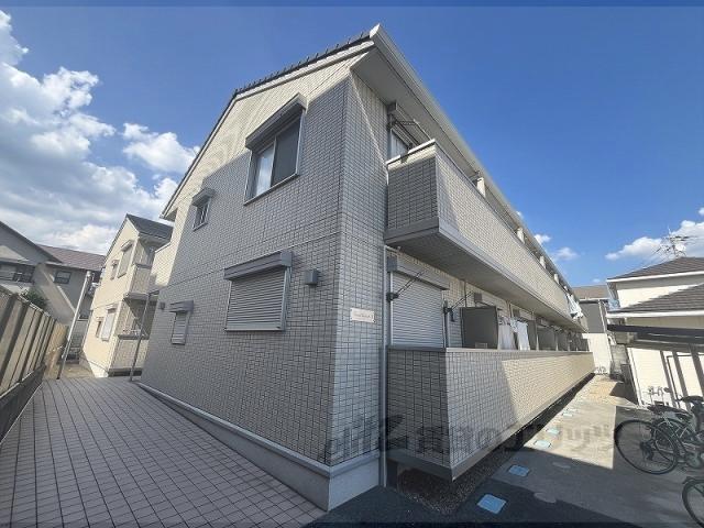 フロントハウス B棟