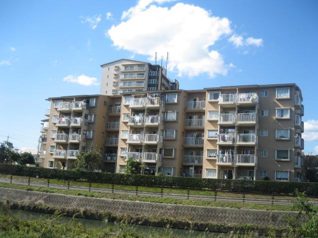 佐鳴湖パークタウン9号棟