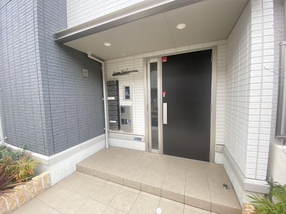 D-ROOM西難波