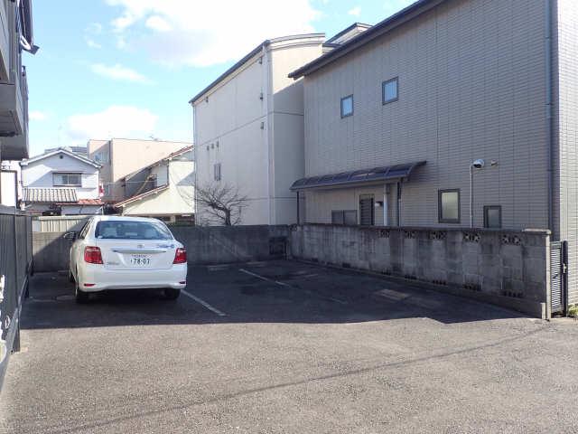 ウエスト VILLAGE