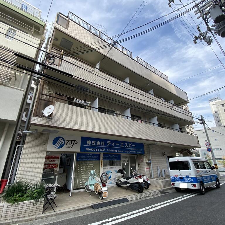 ARCO PLACE