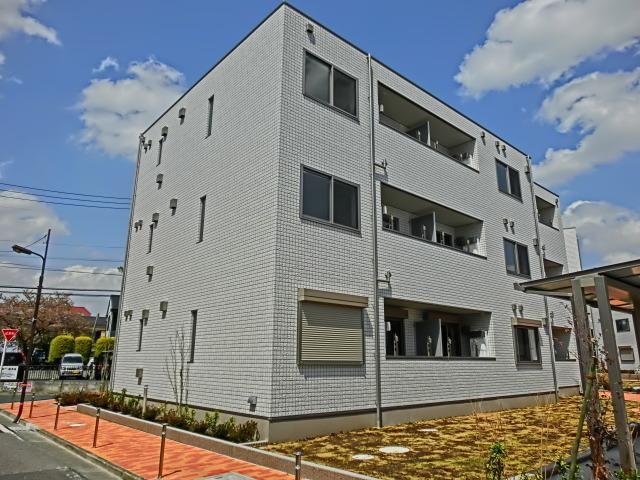 ラシーネ扇アイリス