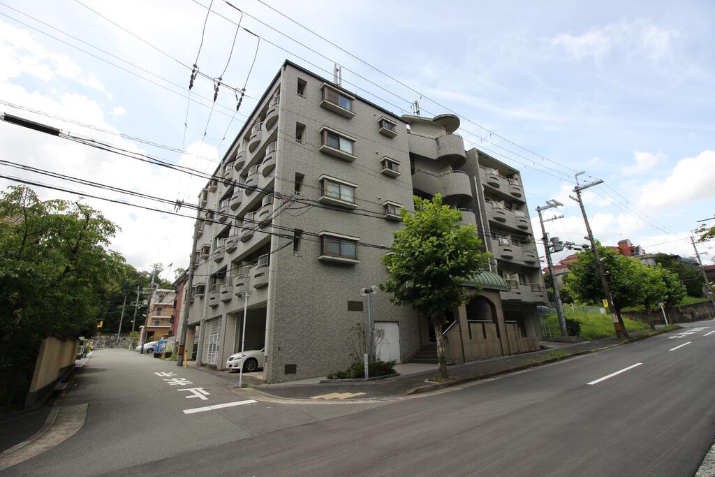 VILLA VERDY 3番館