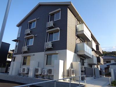 福井県鯖江市 3階建 築4年