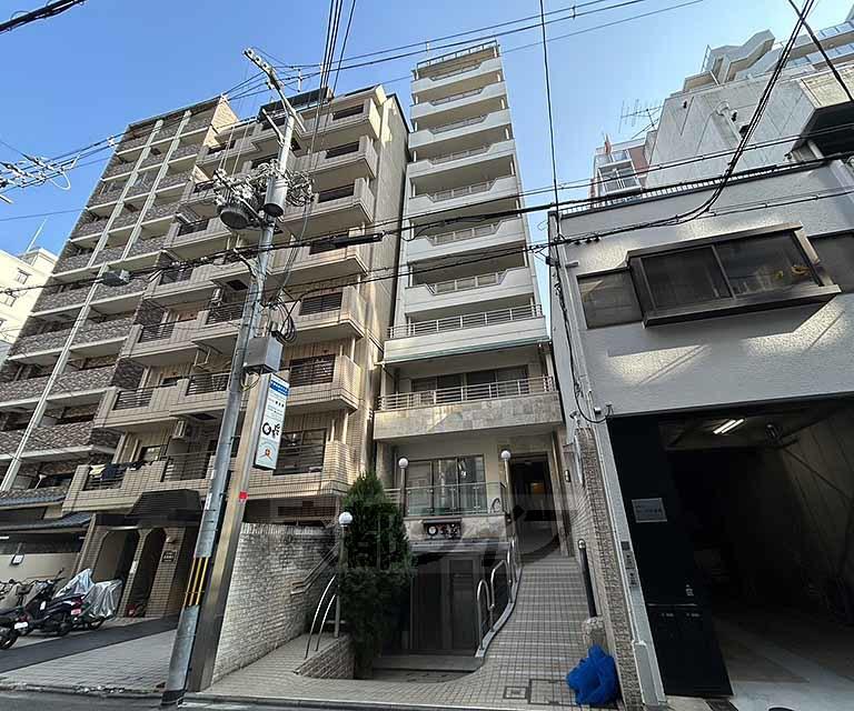 シャトーレスト