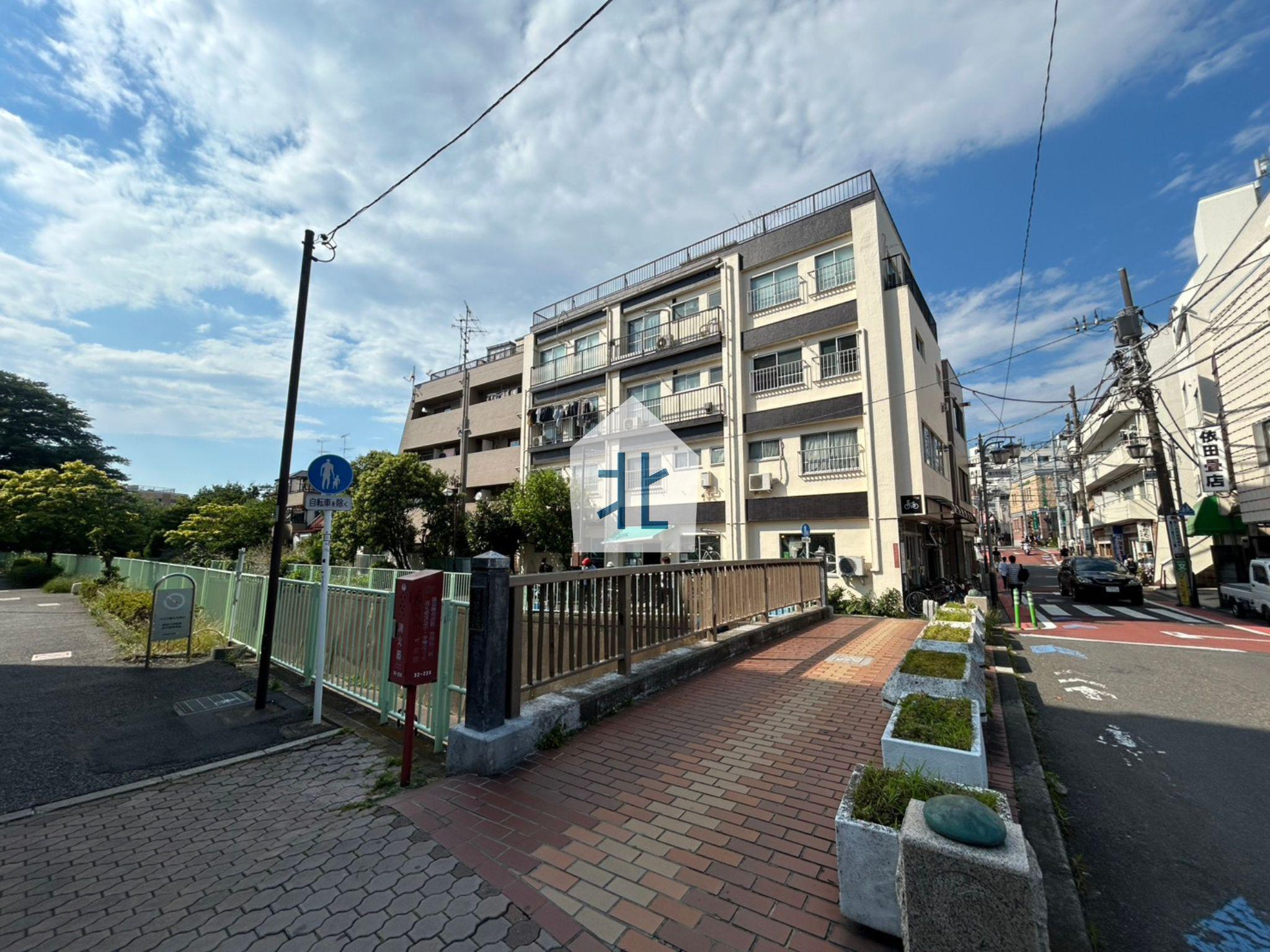 石根ビル
