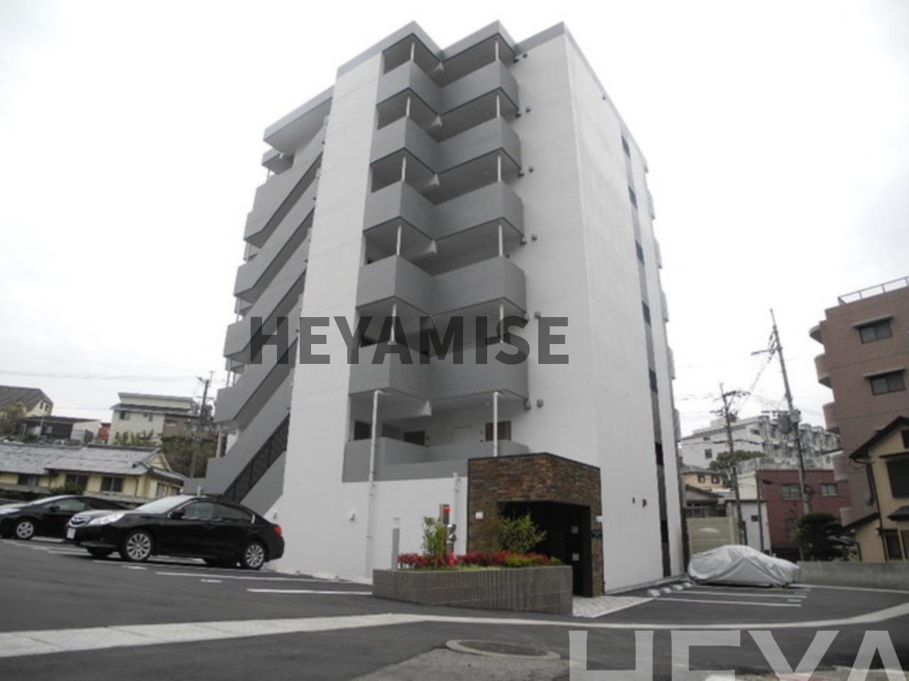MODERN PALAZZO長大医学部前
