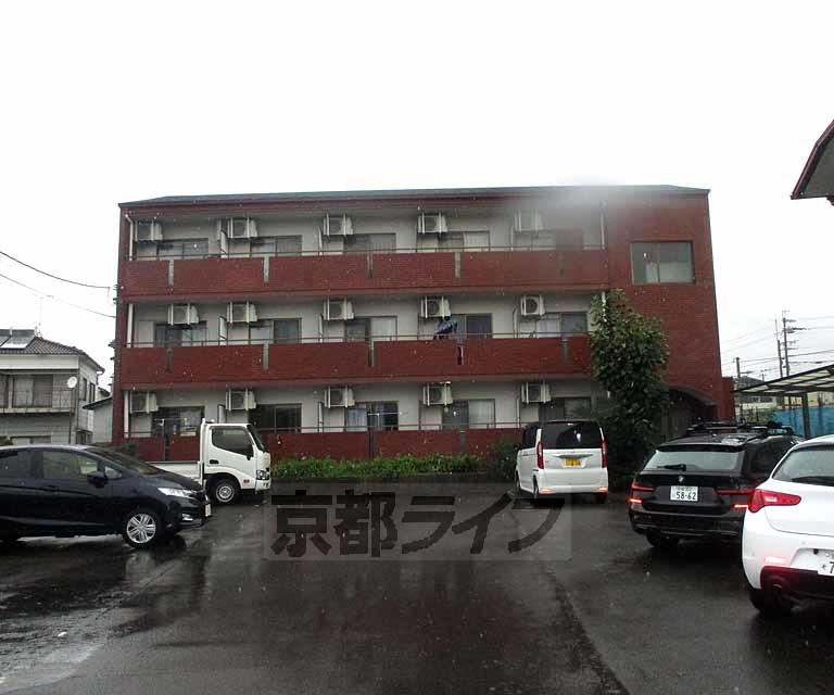 LE CHALET AKAI