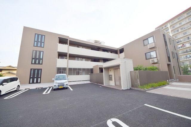 クレスト川口