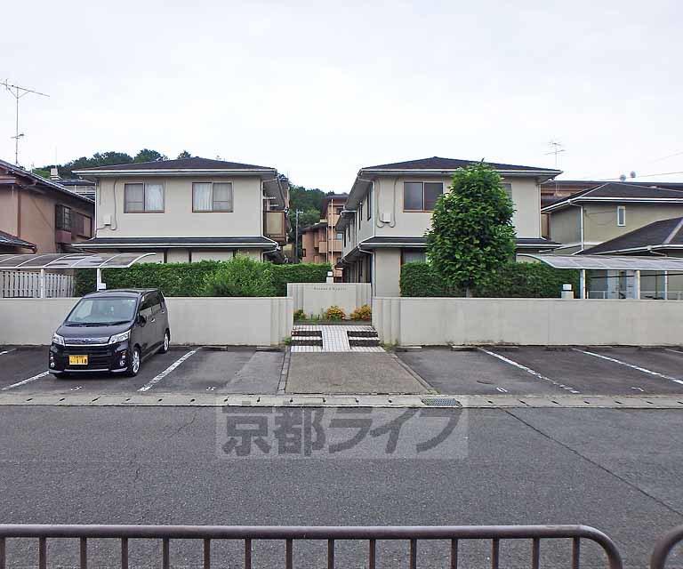 メゾンエスポアール