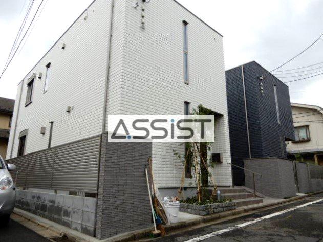 小田急線 千歳船橋駅 徒歩13分 2階建 築8年
