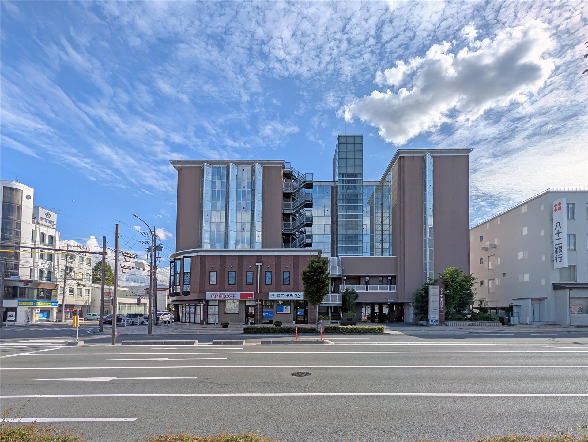 ラトナ東口ビル