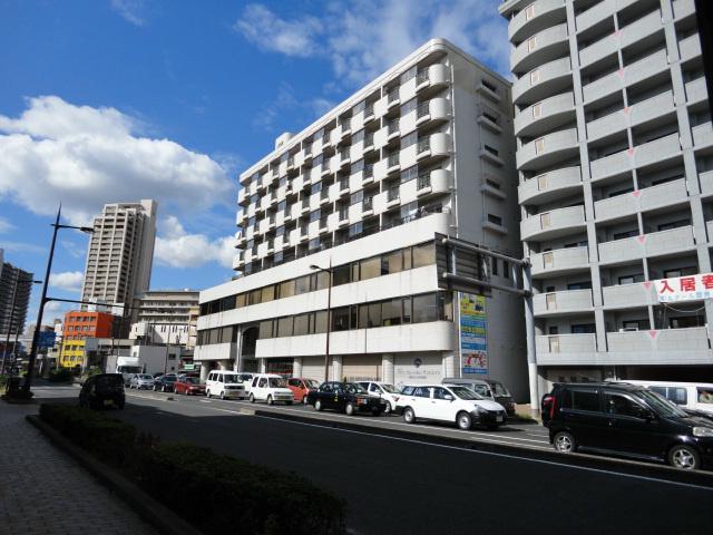 足立興産ビル