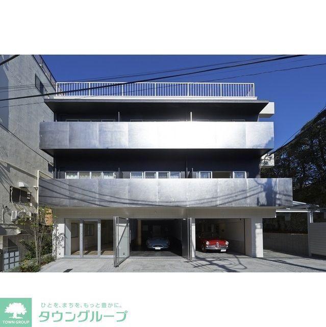ARK HOUSE TD