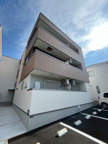 フジパレス宝塚小林III番館