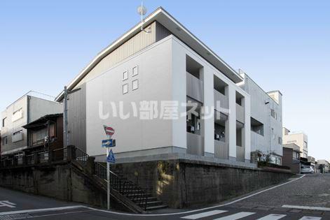 CASTLE SHINRAKU