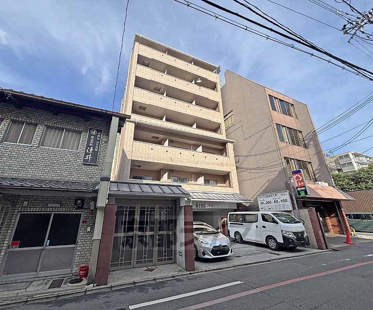 ビレイユ眞英西六角(1K/2階)