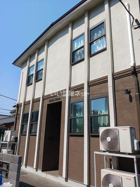 アドニスハウス
