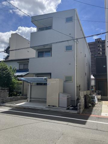 REGALEST 医大前