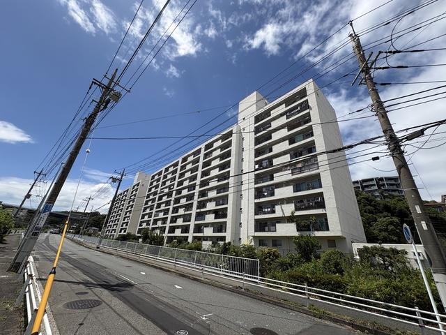 六浦荘団地 B棟