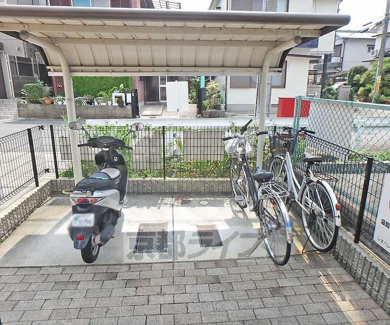 レオパレスクレール千代川
