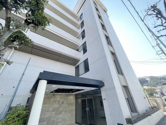 ラ・レーヌ・日野