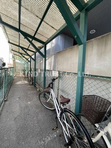 ローツェII