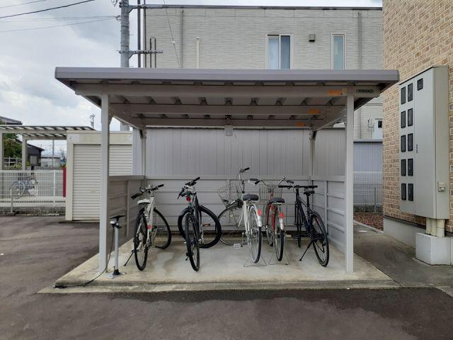 富山地鉄不二越上滝 不二越駅 徒歩26分 2階建 築9年