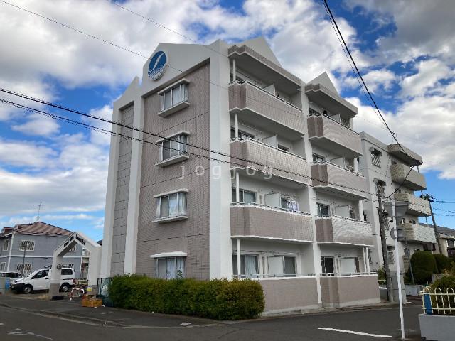 ロイヤルヒルズ泉崎II