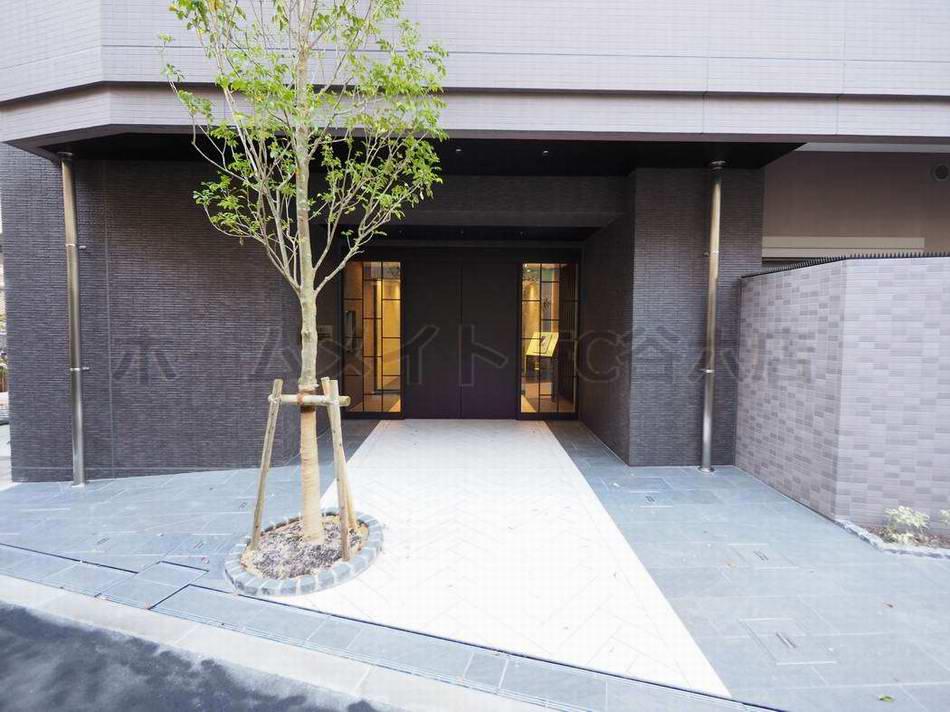 LA DOUCEUR梅田ウエスト