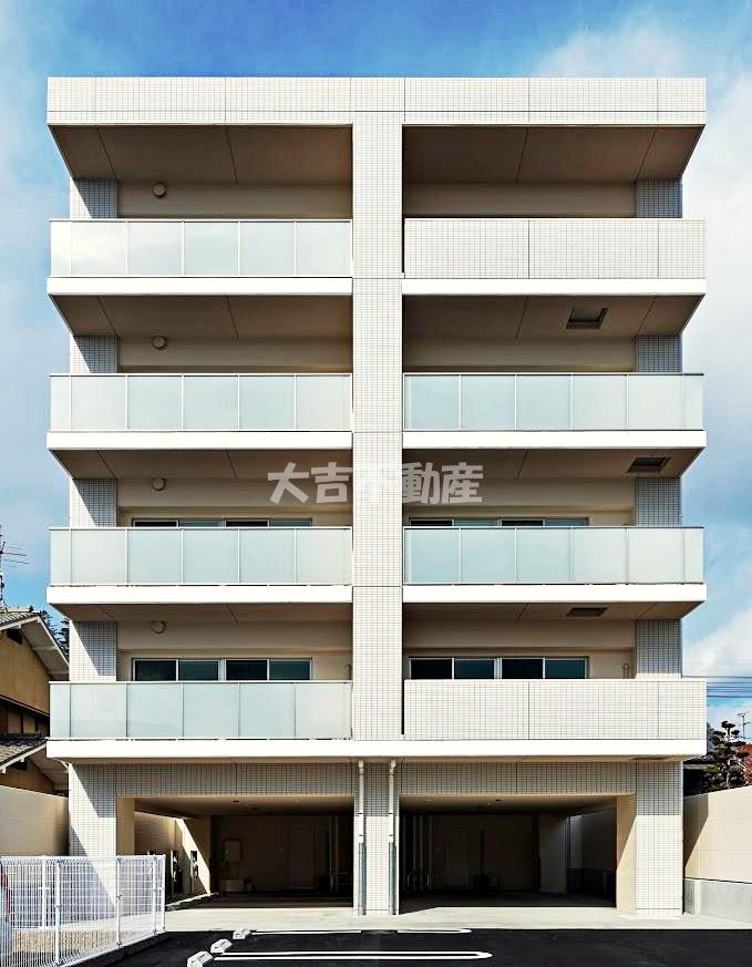 CELESTIAL中町