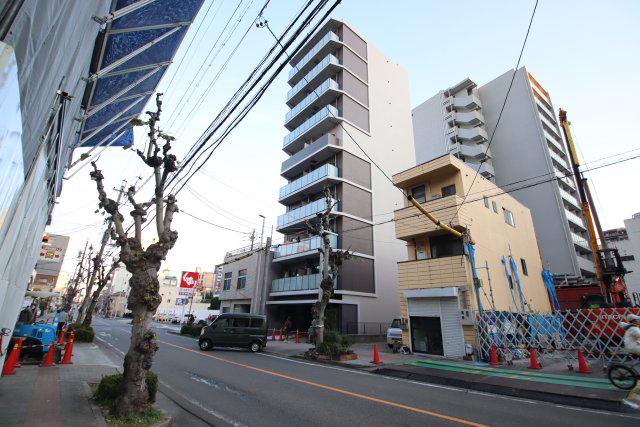ブレストンコート金山