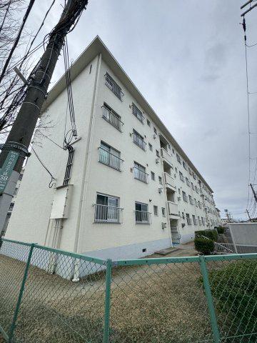 白川台ハイツ1号棟