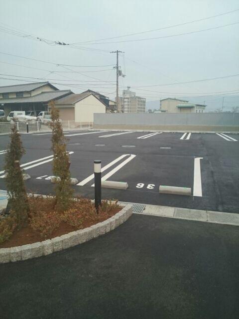 ロッソ・カロータE
