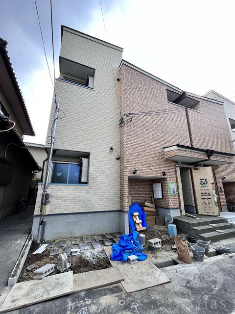 F8石津