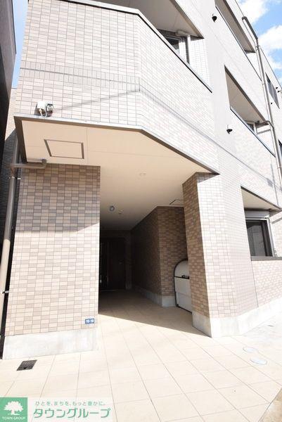 ウエスト COURT SOGA