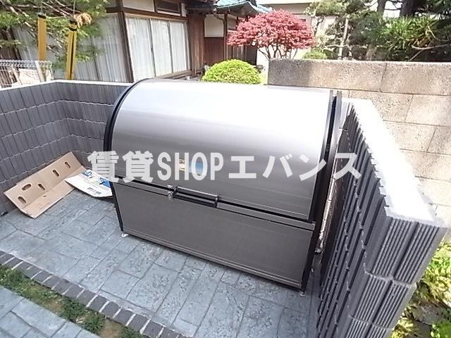 リブリ・グリュ アンレーヴ
