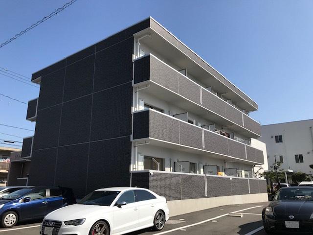ピア伊福町