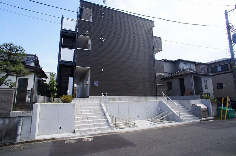 リブリ鶴ヶ峰II