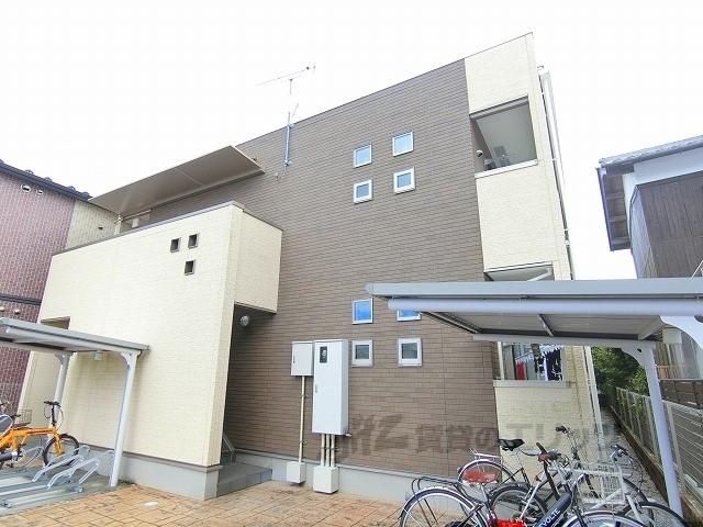 CHARME金屋