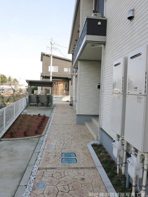 ファミールK山崎