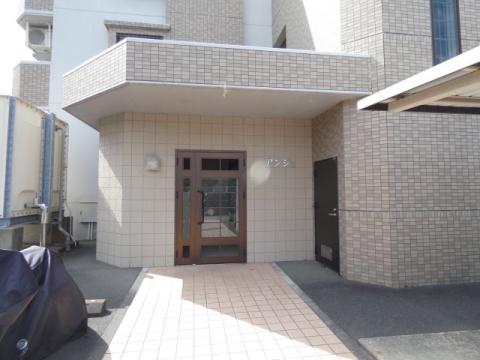 アンジュ