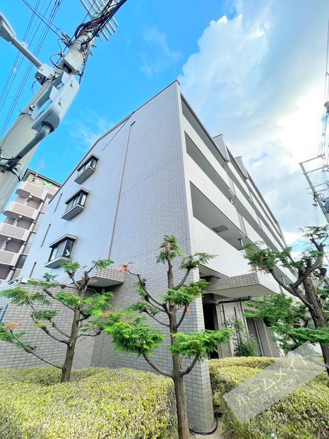 フォレスタ育和