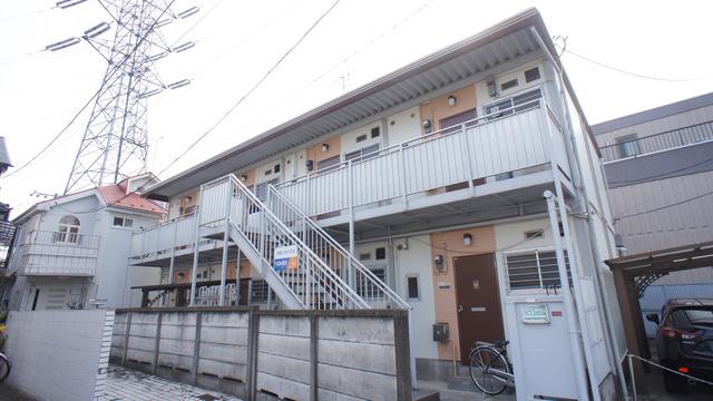 ハイツファミリエ