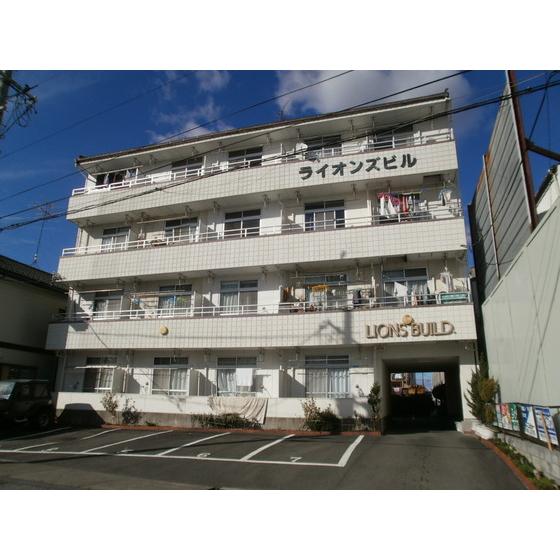 ライオンズビル