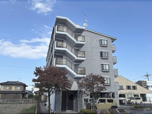 グランシャリオ